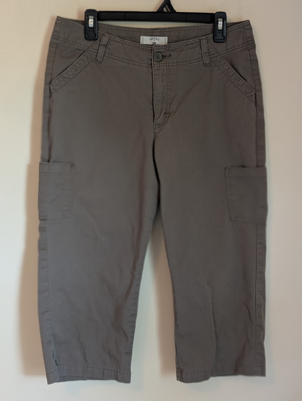 Riders By Lee Green Khaki Cropped Capri Cargos